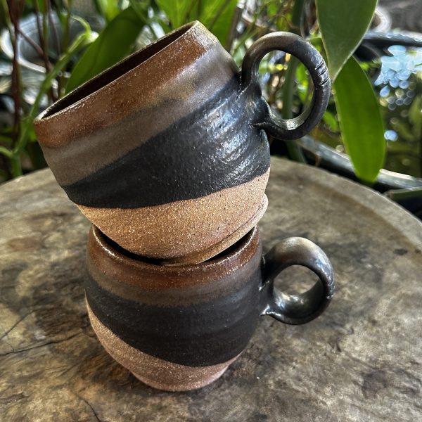 Japa Mug in Matte Black and Toffee