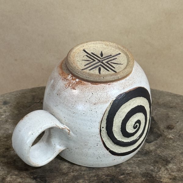 Japa Spiral Mug - Image 3